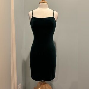 Gianni Bini Emerald Green Crushed Velvet spaghetti strap dress size Medium